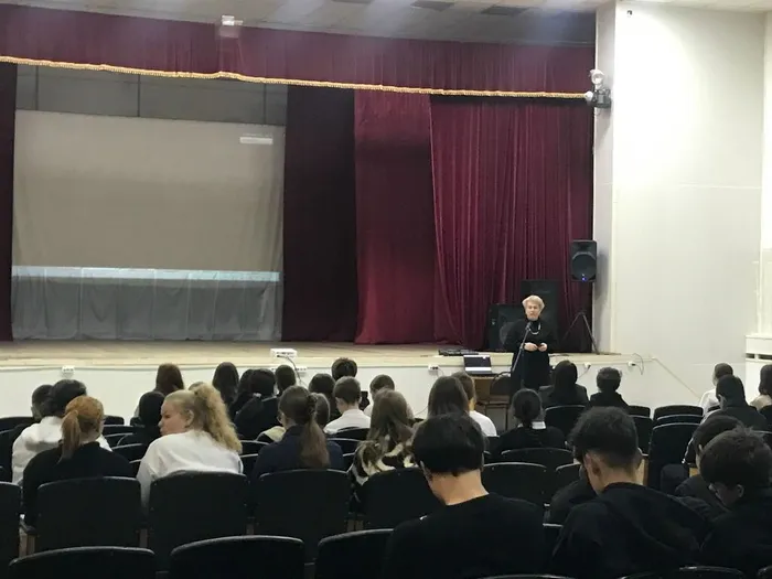 -1ML7m5uQDlXYMxiZRuj36HUkY2uu-LuiIArbPIxW3rO1ULYhW8b2usUWVx88nKY1m9HrszJQr1i-eQYLS7dt2By (1)