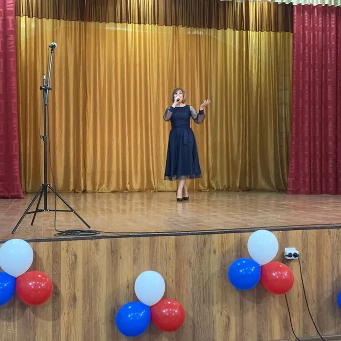  "С хорошим настроением встречаем завтрашний день" - концертная программа