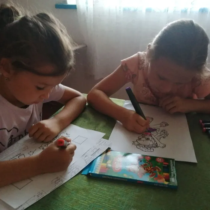 «Разноцветный мир карандашей» - урок творчества